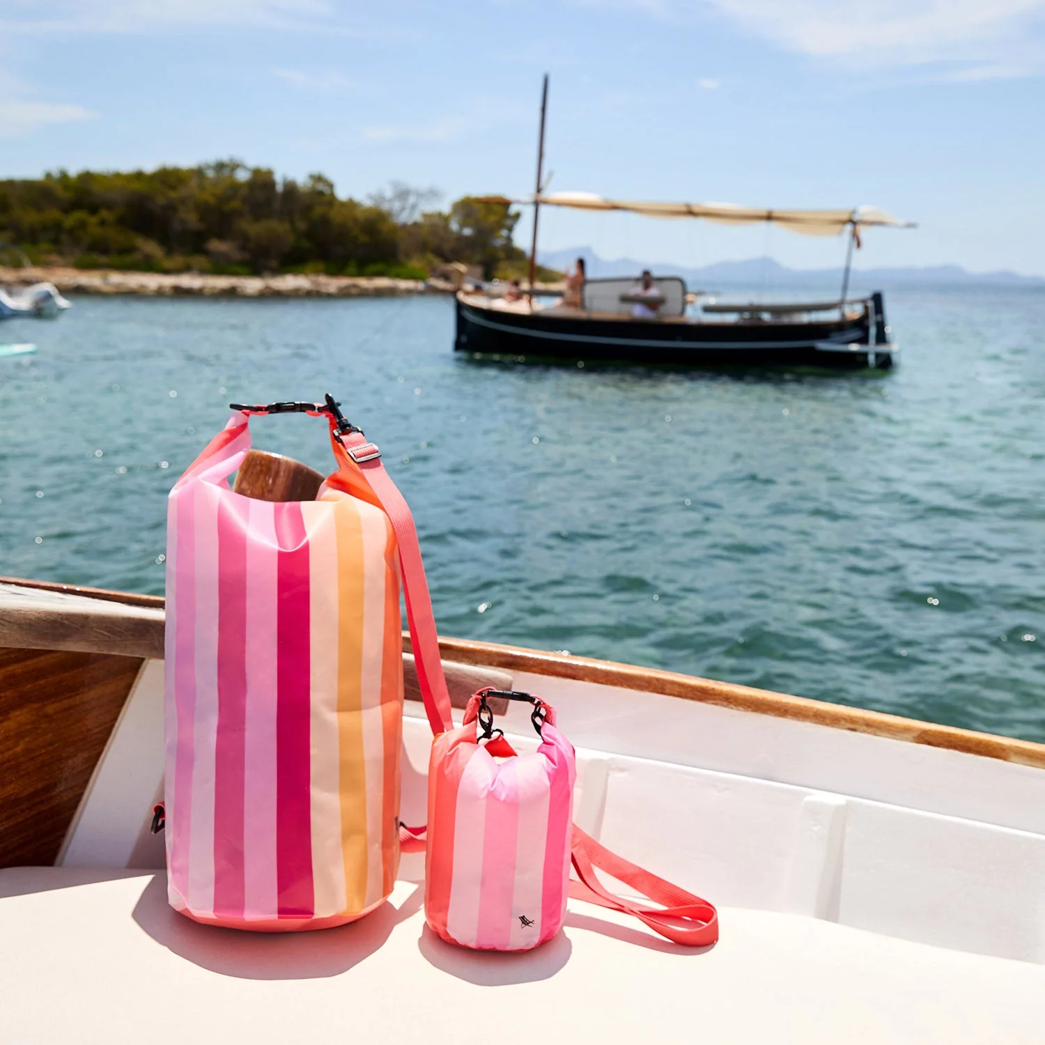 Dock & Bay Medium Waterproof Dry Bag, 20L capacity - Miami Sorbet - Image 15