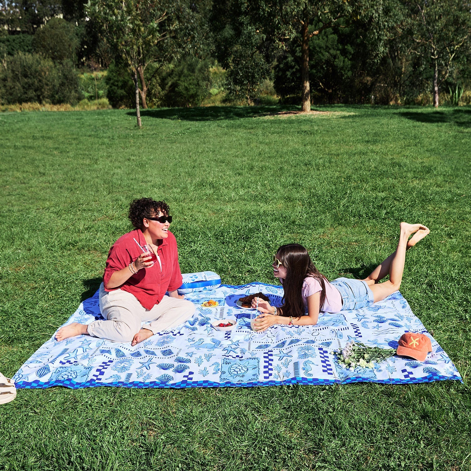 Dock & Bay Picnic Blanket - Grecian Shores - Image 2