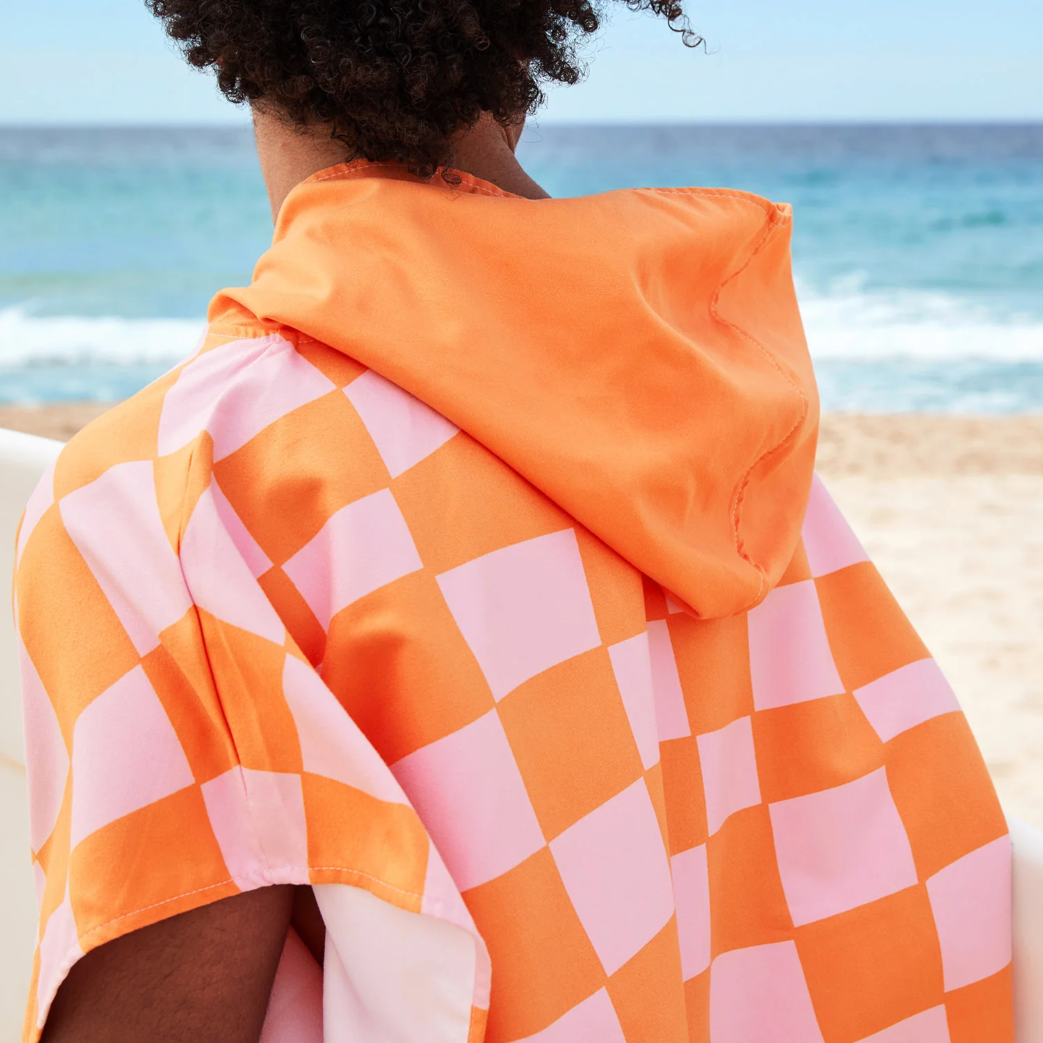 Dock & Bay Poncho - Adults - Groovy Check - Image 13