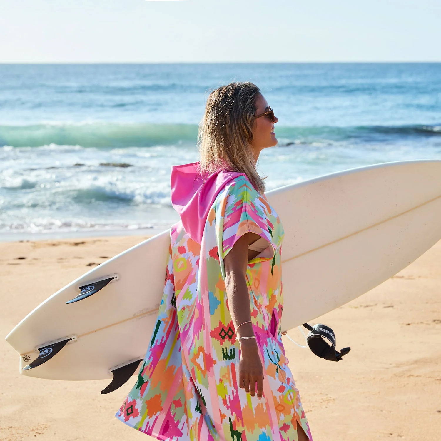 Dock & Bay Poncho - Adults - Ibiza Glow - Image 14