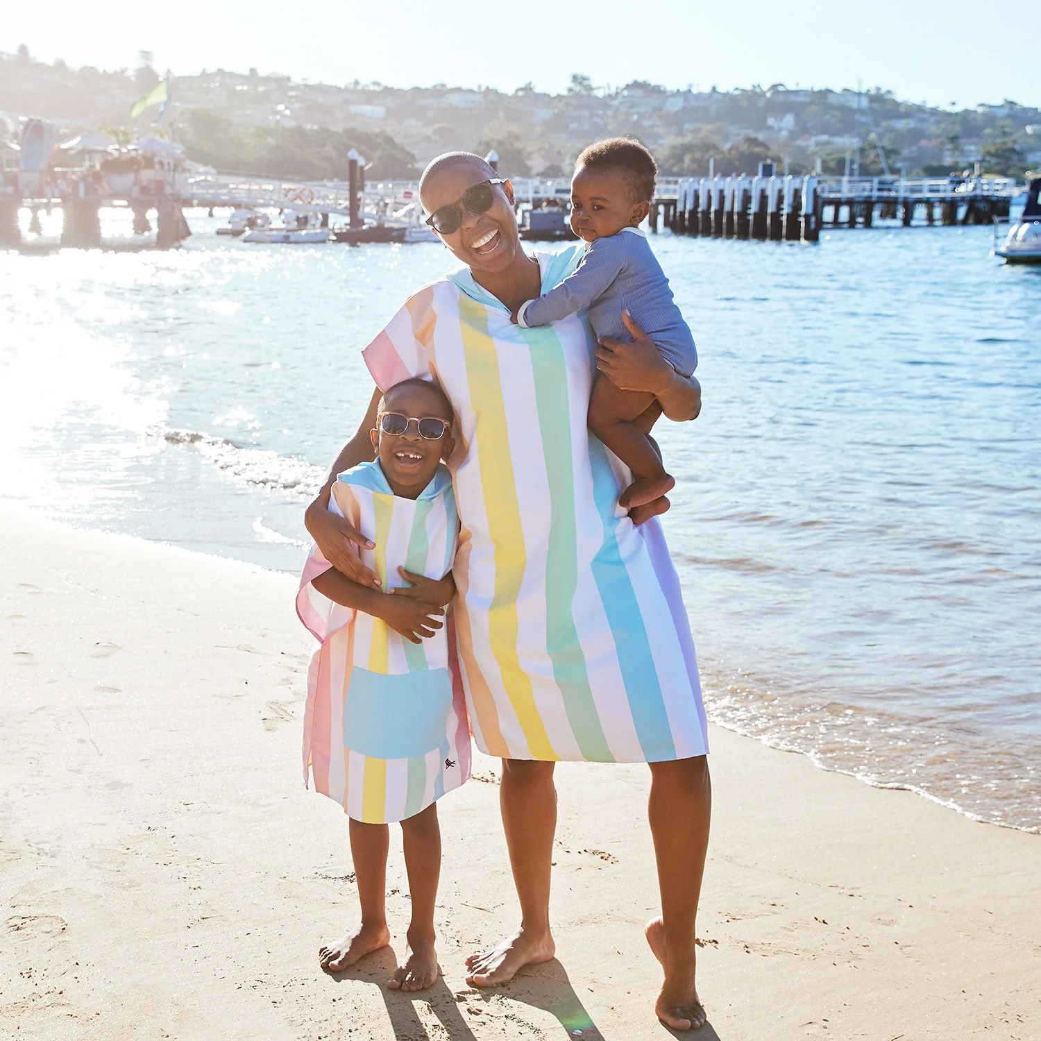 Dock & Bay Poncho - Adults - Unicorn Waves - Image 2