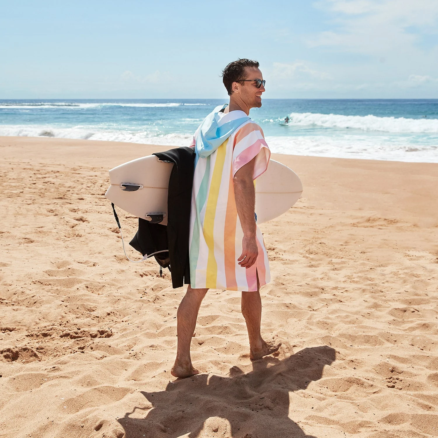 Dock & Bay Poncho - Adults - Unicorn Waves - Image 6