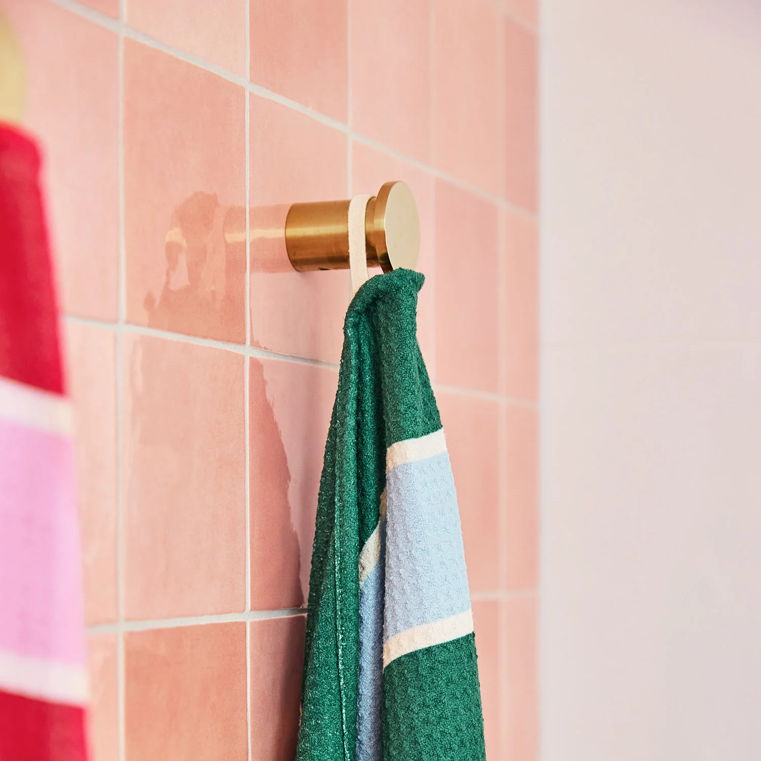 Dock & Bay Quick Dry Bath Towel - Peppermint Punch - Image 3