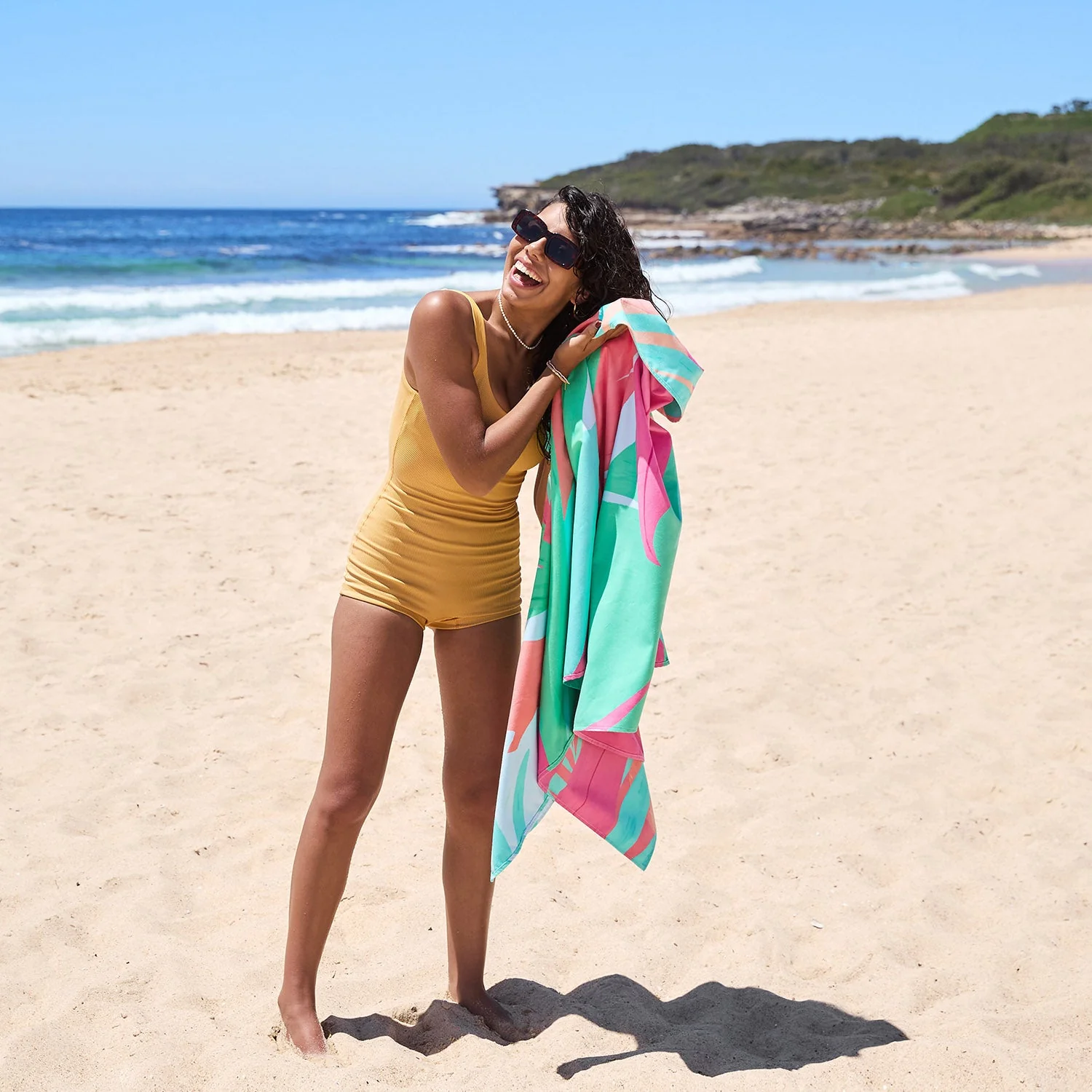 Dock & Bay Quick Dry Towel - Hot Tropics - Image 4