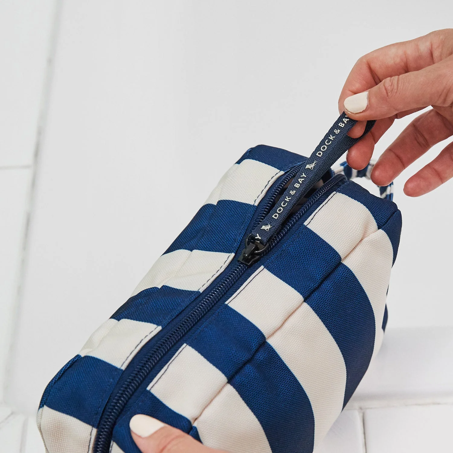 Dock & Bay Toiletry Bags - Whitsunday Blue - Image 4